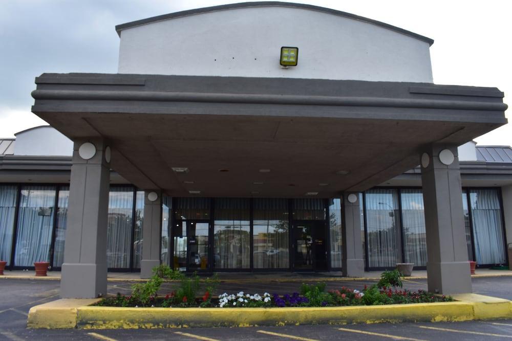 Days Inn Melrose Park/O'Hare South Zewnętrze zdjęcie