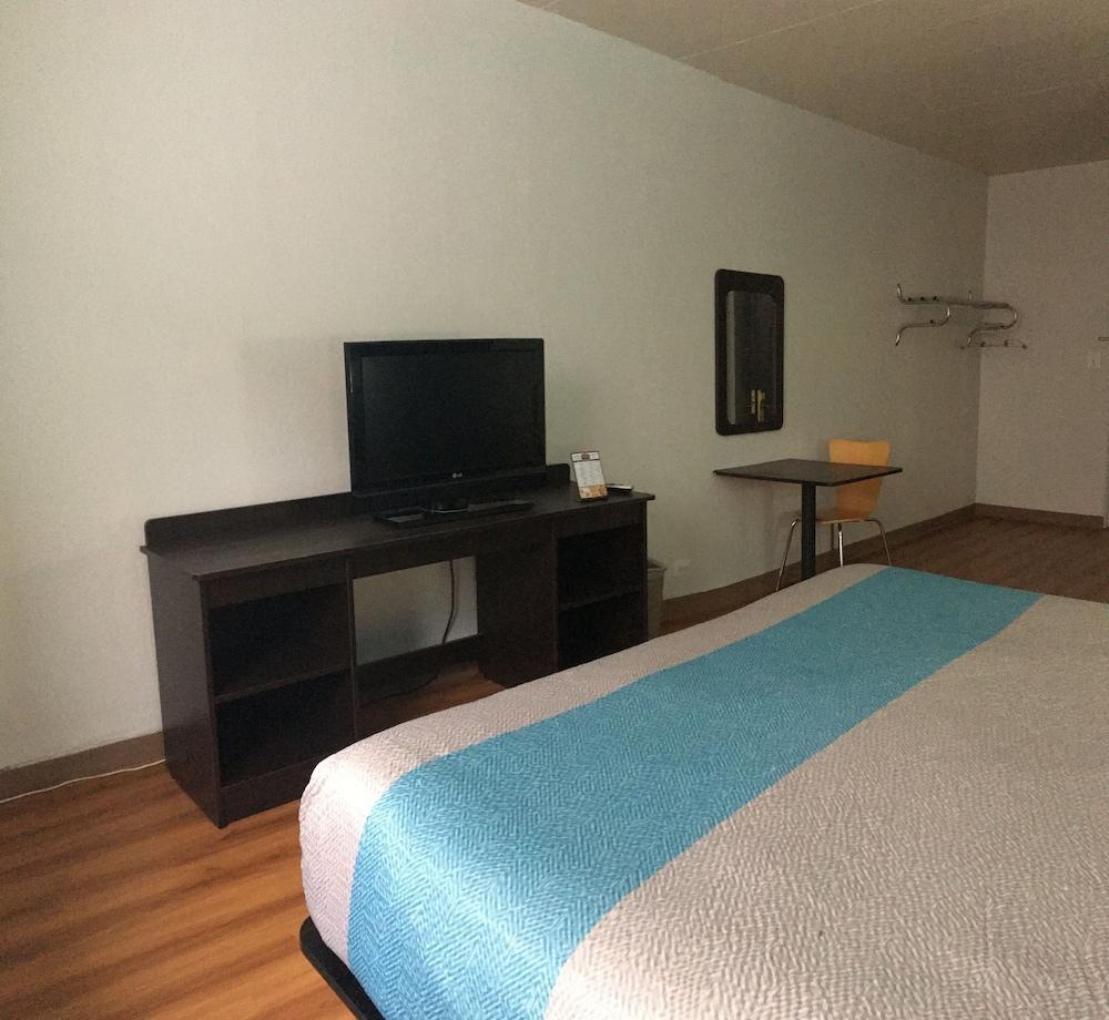 Days Inn Melrose Park/O'Hare South Zewnętrze zdjęcie